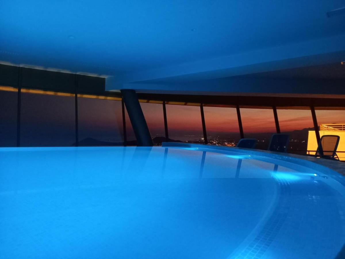 Intempo By Holuxe - 284 - 28Th Floor Apartment Benidorm Luaran gambar