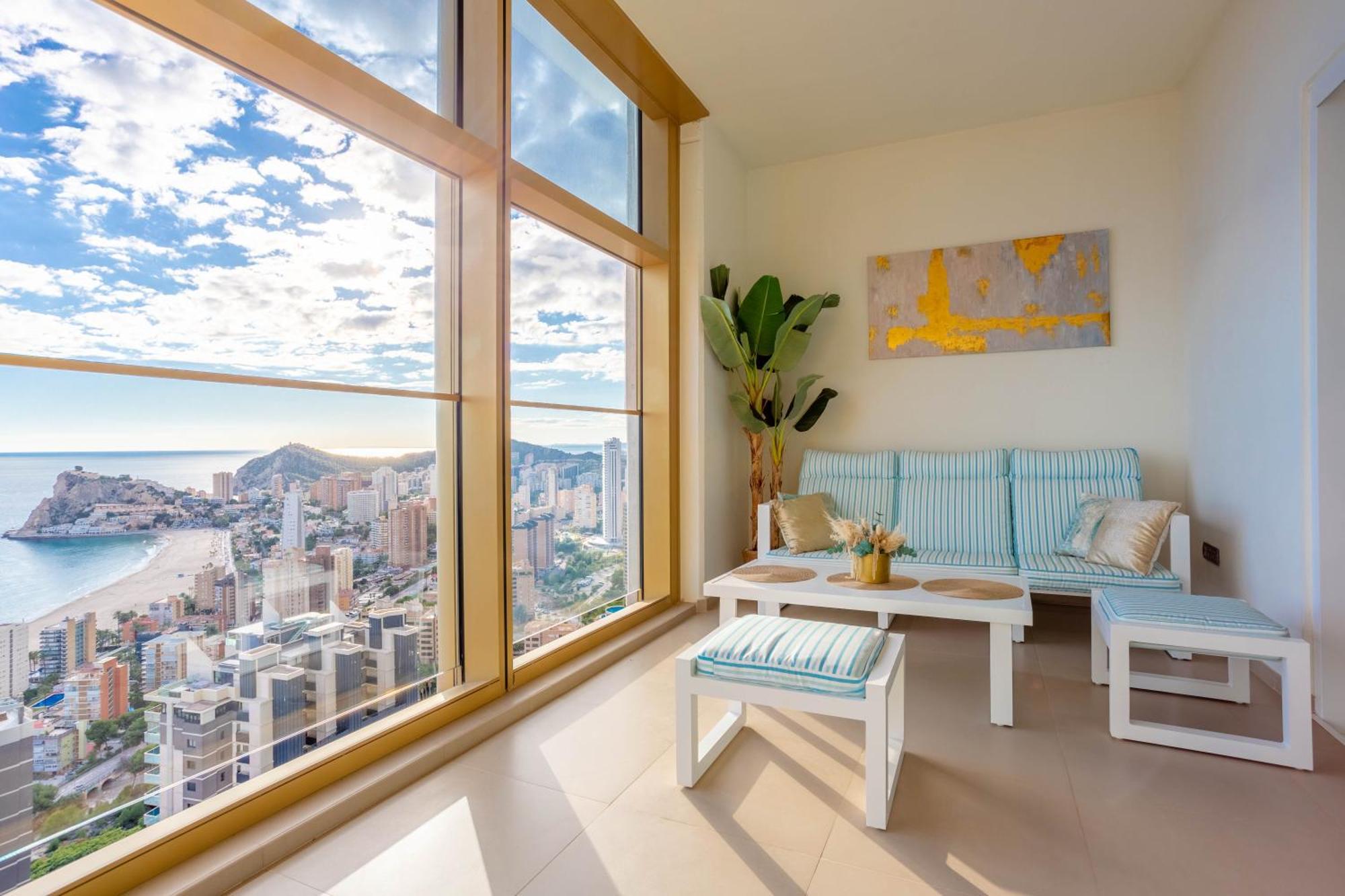 Intempo By Holuxe - 284 - 28Th Floor Apartment Benidorm Luaran gambar